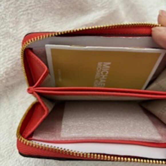 Michael Kors "spiced coral" handbag PLUS matching small wallet NWT - Picture 7 of 9